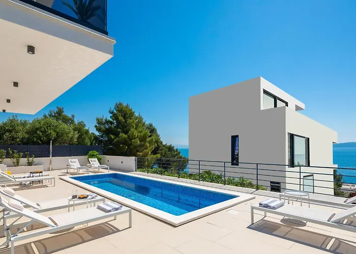 Nice Home In Okrug Gornji *