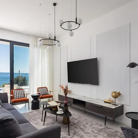 Nice Home In Okrug Gornji Ferienhaus Trogir