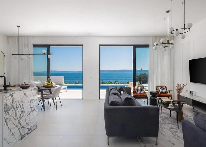 Nice Home In Okrug Gornji * Trogir