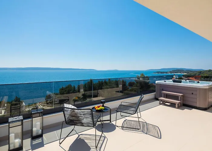 Nice Home In Okrug Gornji Hébergement de vacances